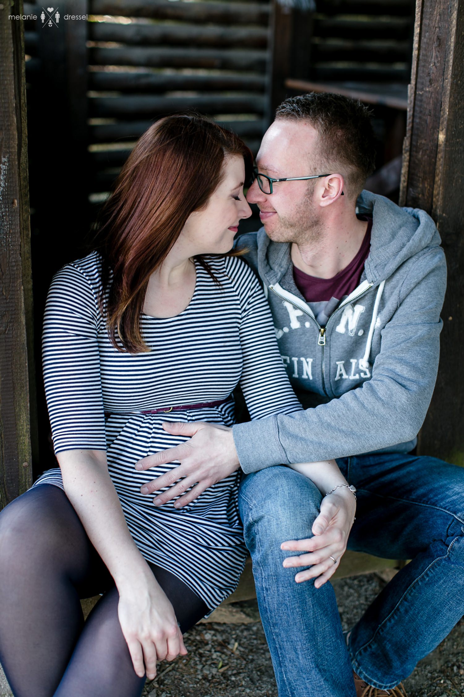 Glückliches werdenden Eltern. Schwangerschaftsfotografie in Gera