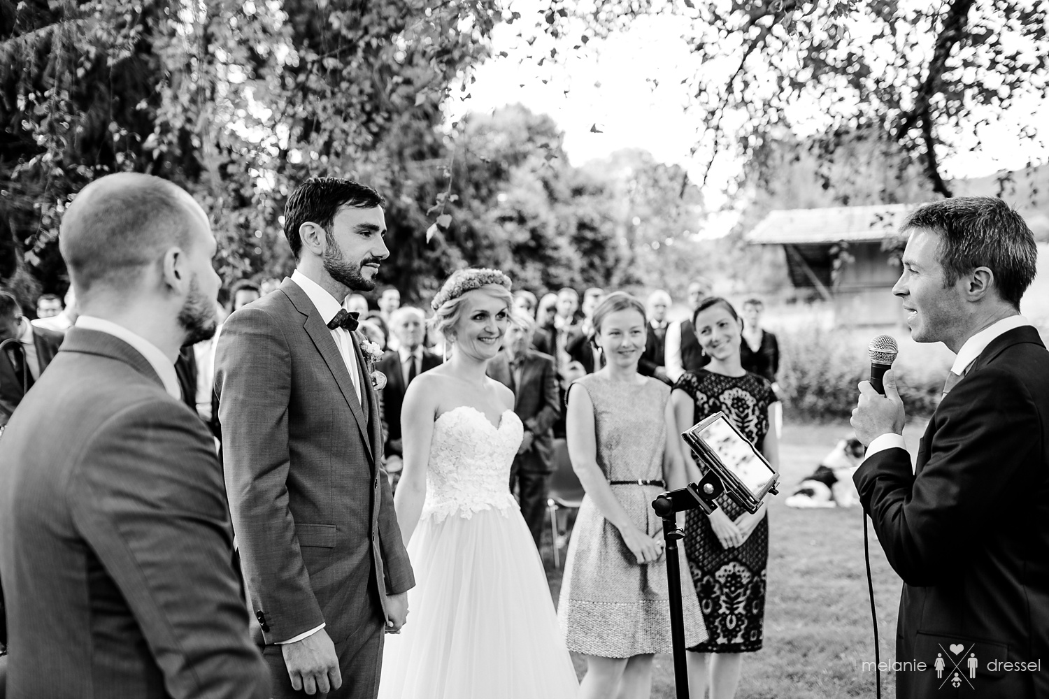 Trauung Redner Oberbayern Vitali Sokolov, fotografiert von Hochzeitsfotograf Melanie Dressel